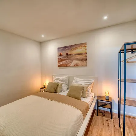 - Haus D, App 0d0306 Appartement *